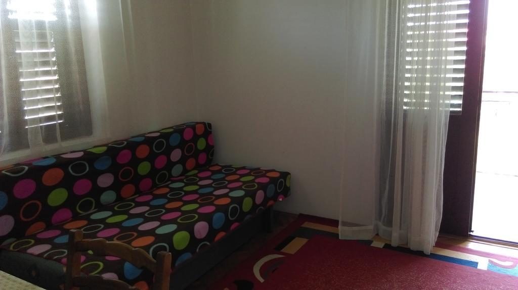 Apartments Ana ロヴィニ 部屋 写真